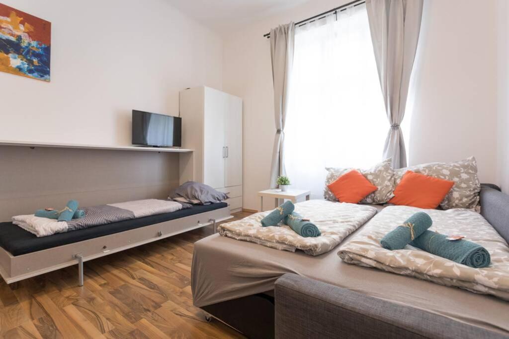 16 C&J'S Apartment Viyana Dış mekan fotoğraf